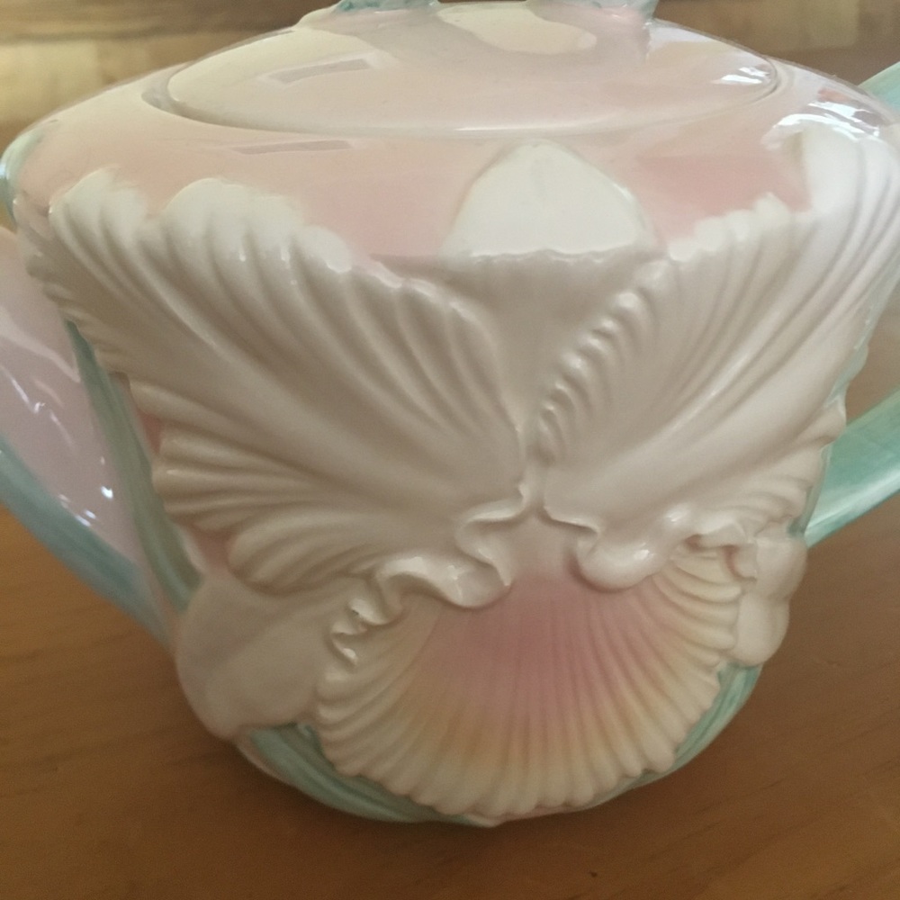 NEW TEA SET - Picture 2 of 10